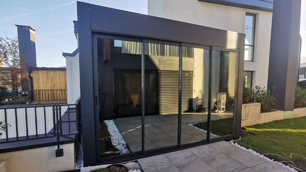 Tilt Bioklimatik Pergola